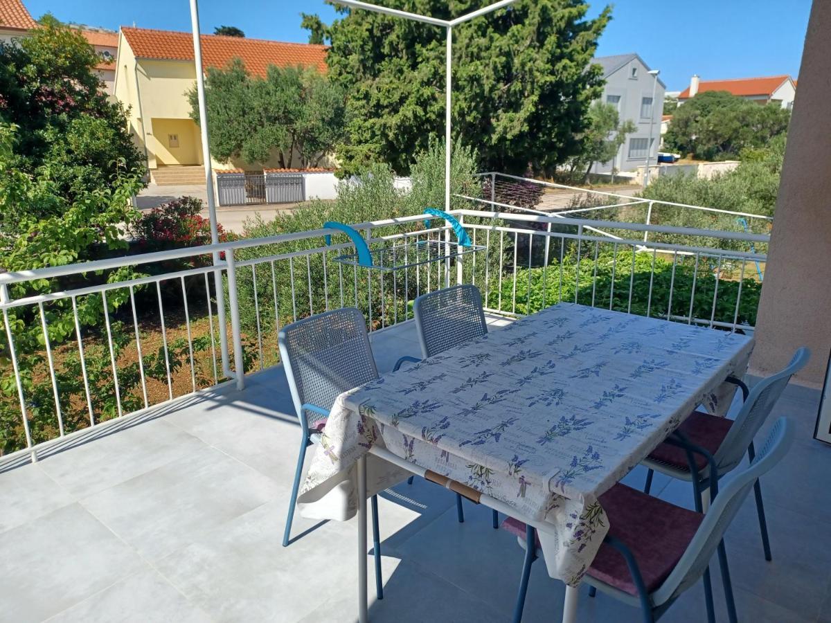 Apartmani Ramesa Murter Exterior photo